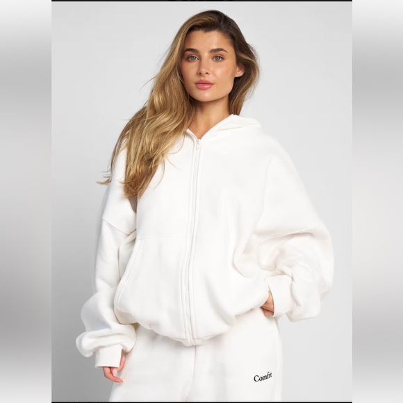 Comfrt Cloud Zip Hoodie white small - oversized - perfect condition! - Picture 2 of 10